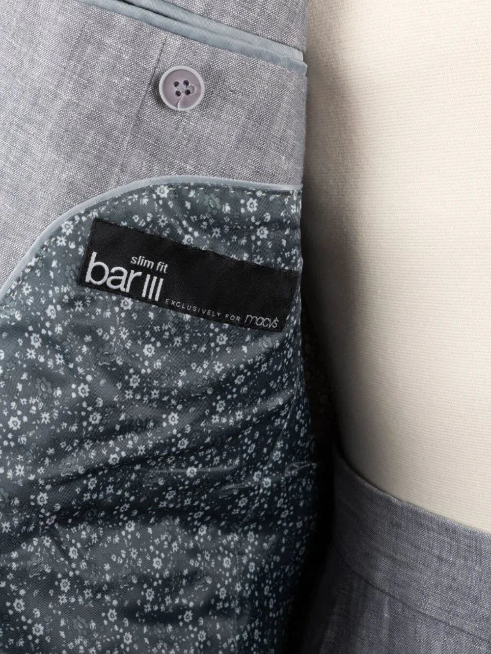 Men's Bar III Slim Fit Gray 100% Linen 2-Piece Suit Size 40R Floral Lining